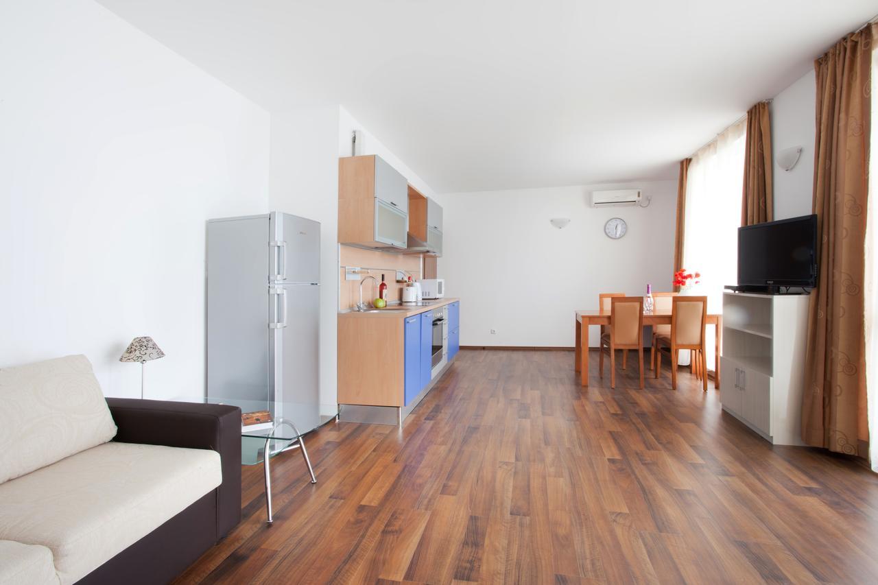 Vilmar Aparthotel Πομόριε Εξωτερικό φωτογραφία