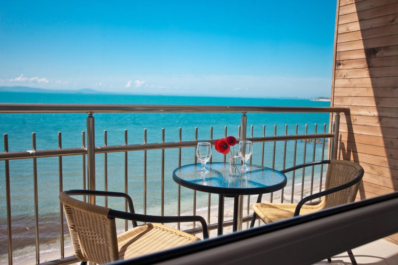 Vilmar Aparthotel Πομόριε Εξωτερικό φωτογραφία